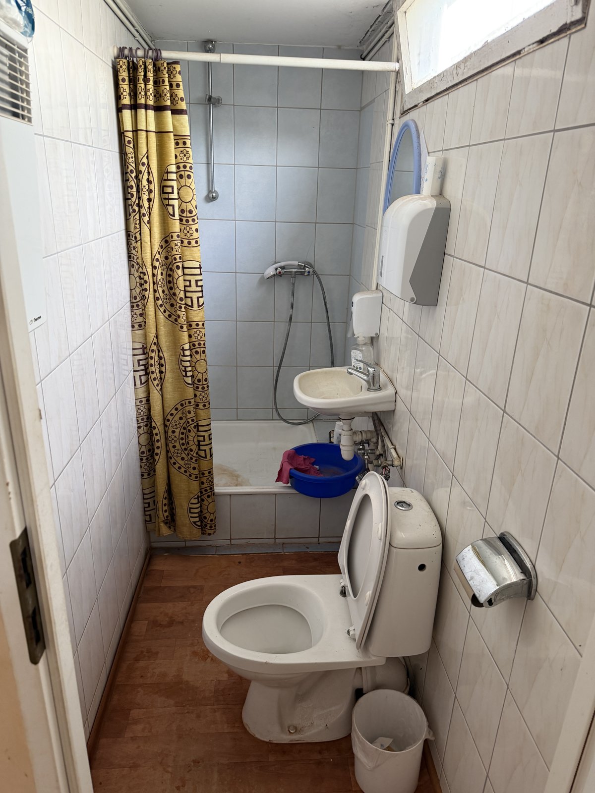 Domek tenisowy BKT — stan przed remontem